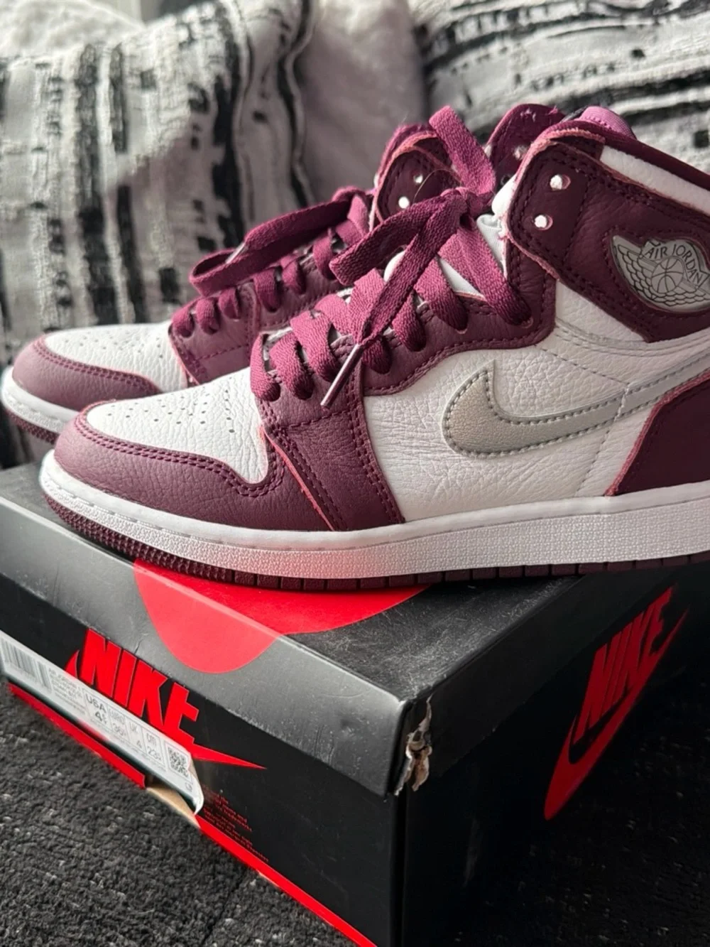 Jordan Kids High-Top Sneakers in Burgundy and White